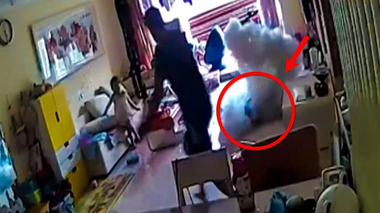 רגע הפיצוץ של סוללת הקורקינט