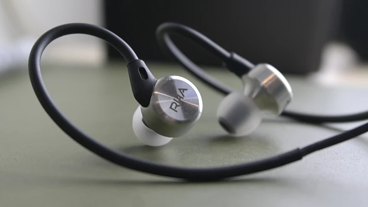 אוזניות RHA MA750i