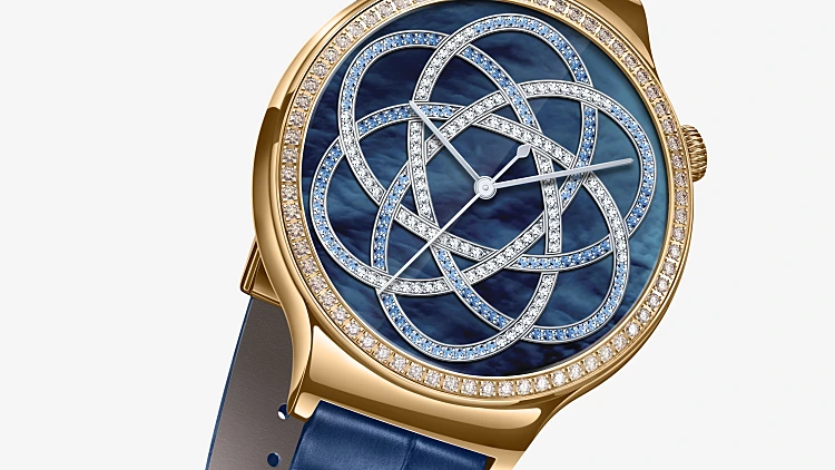 וואווי השיקה בישראל שני שעונים לנשים - עם אבני סברובסקי