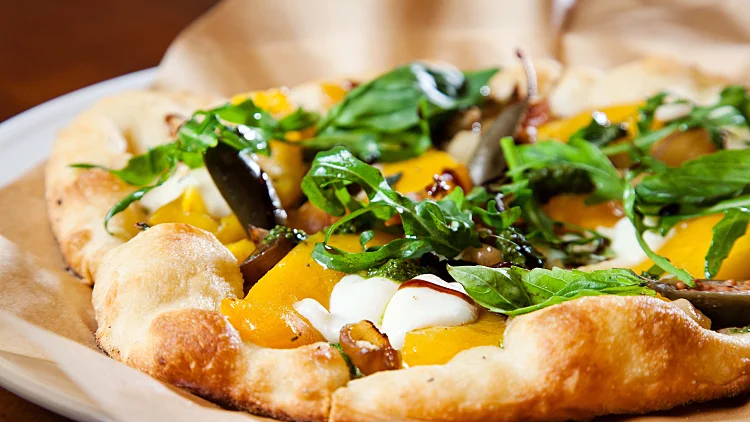 פוקאצ'ה עם פלפלים צהובים