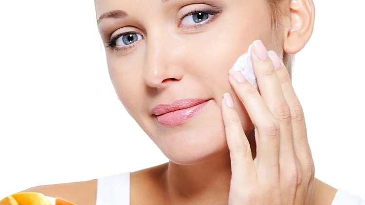 קוסמטיקה טבעית