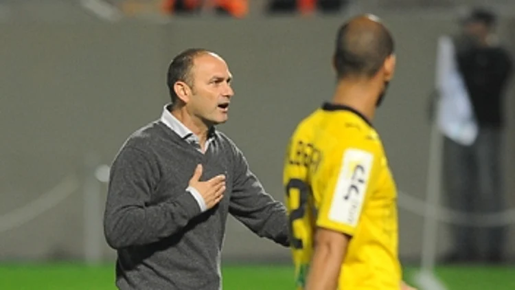 איוניר יורד אחרי משחק