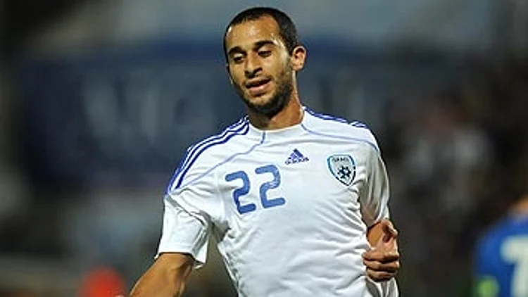 עומר דמארי חוגג שער במדי נבחרת ישראל