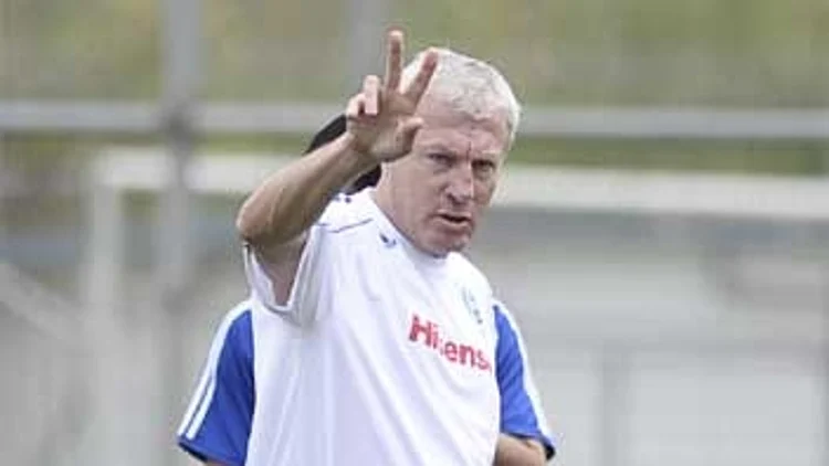 לואיס פרננדס באימון נבחרת ישראל