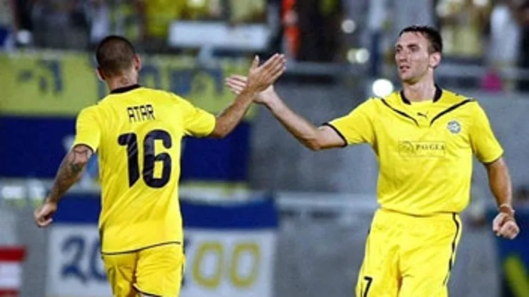 במשחק מול פ.ס.ז'