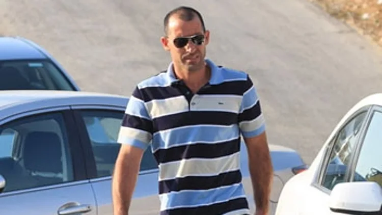 איציק קורנפיין