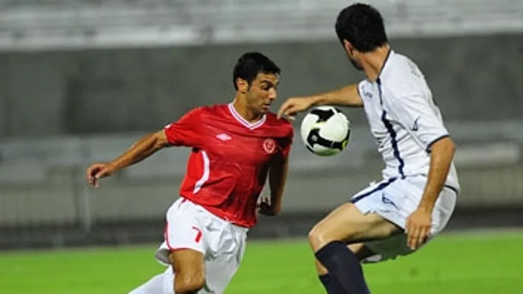 שבחון מול ז'לזניצאר