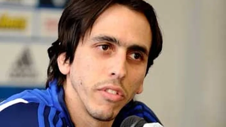 יוסי בניון במסיבת עיתונאים