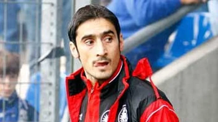 שחקן נבחרת יוון