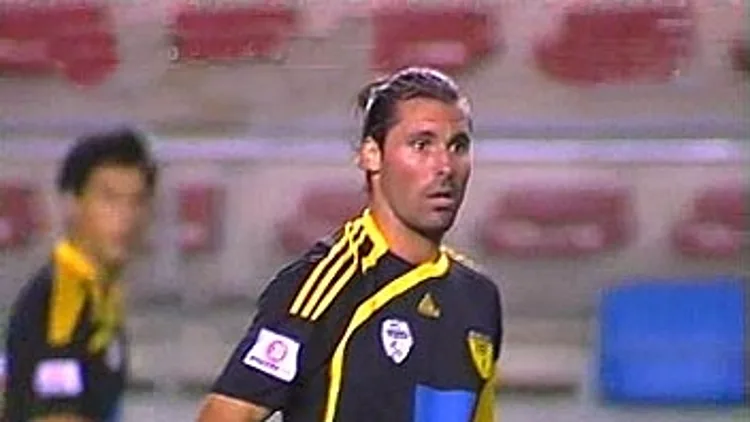 פרננדז במשחק מול הפועל ב"ש