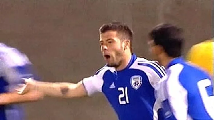 אושרי רואש במדי הנבחרת הצעירה