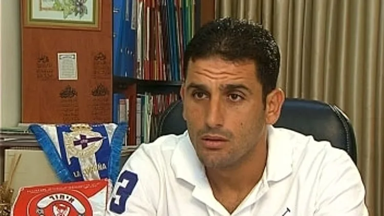 עבאס סואן במשרד