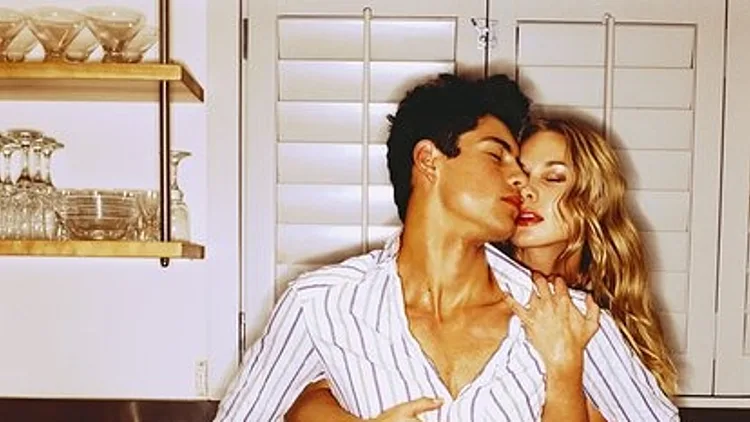 זוג מתחרמן במטבח