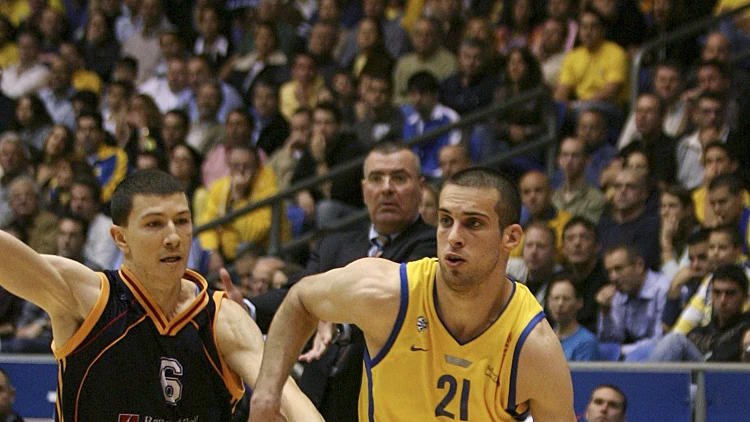 יותם הלפרין: "תמיד ידגדג לחזור למכבי, אבל הקריירה לפני הכל"