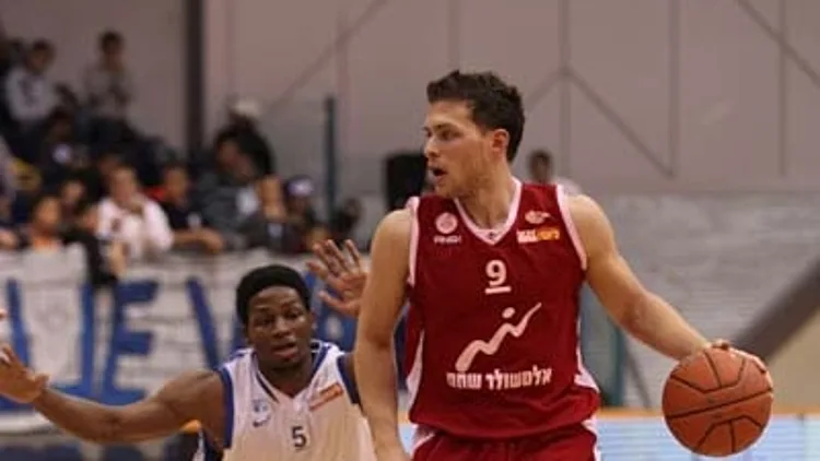 גל מקל מול אשקלון