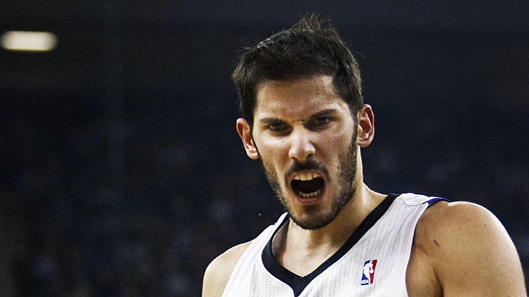 עמרי כספי מגיב אחרי דאנק