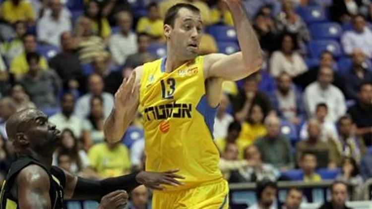 צ'אק אידסון