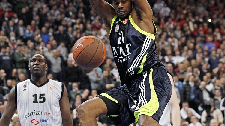 דיאור פישר במדי ריאל מדריד