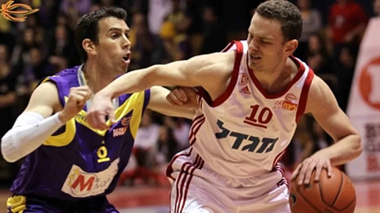 נעימי מול מורן רוט