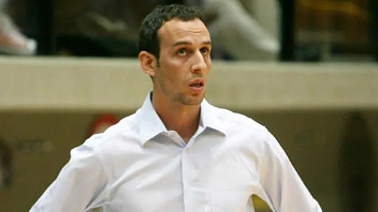 עודד קטש במהלך משחק