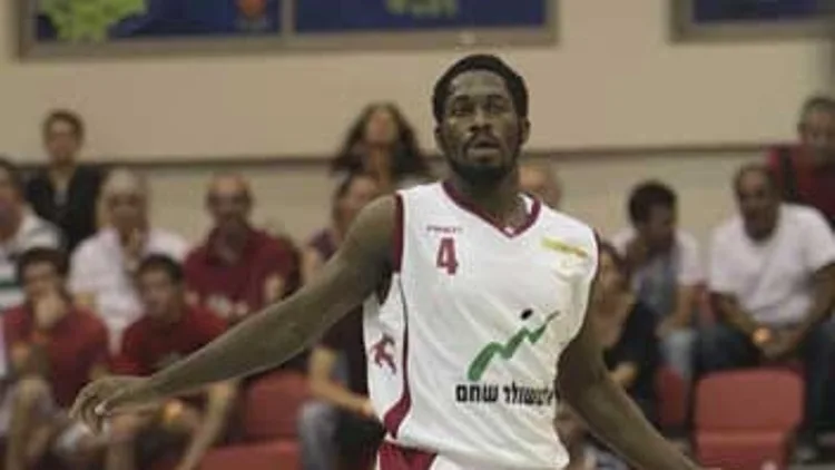 ג'רמי פארגו במדי גליל/גלבוע