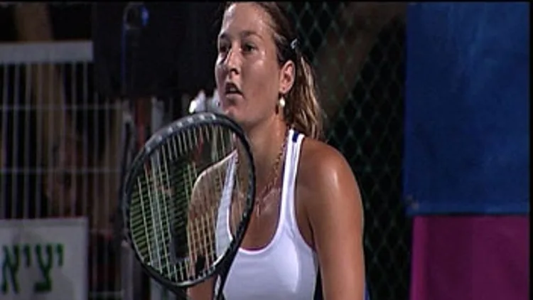 פאר בגביע הפדרציה מול פולין