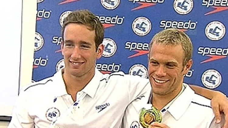 שני השחיינים המדליסטים