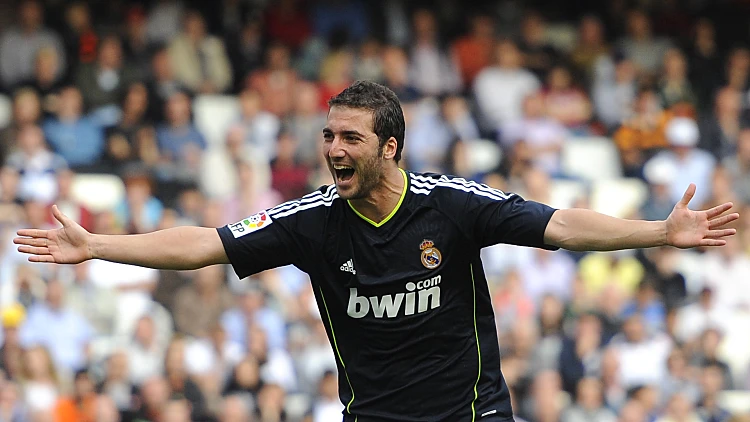 היגוואין חוגג שלושער