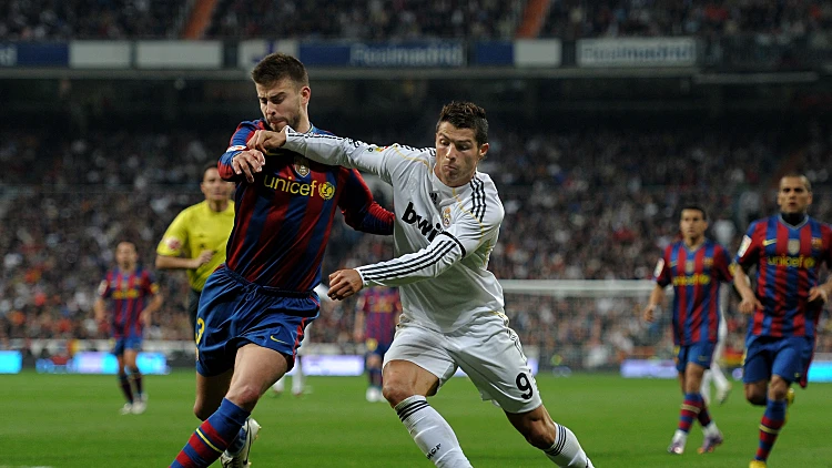 רונאלדו בפיקה מהסופר קלאסיקו שעבר