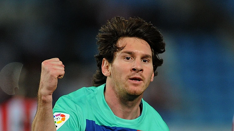 מסי חוגג שלושער על אלמריה