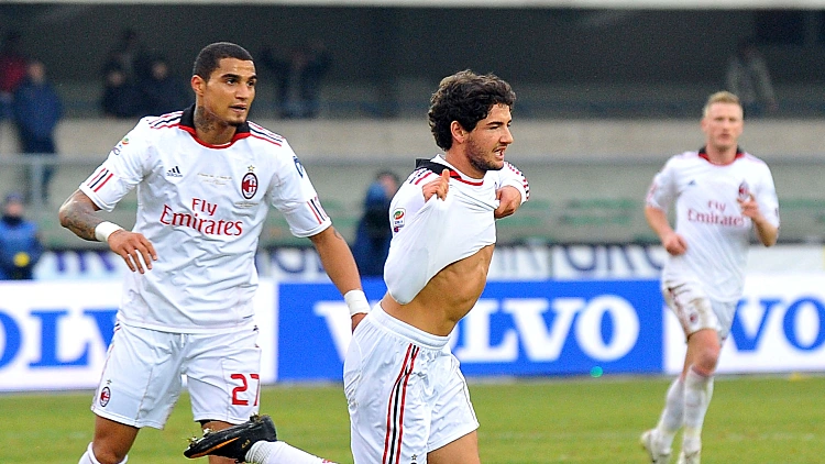 פאטו חוגג כיבוש שער במדי מילאן