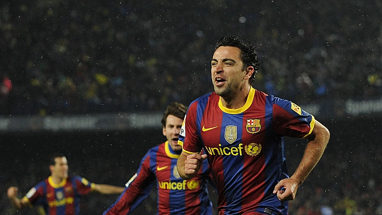 לא כוכב, טים פּלייר: כדורגלן השנה של 2010 הוא צ'אבי