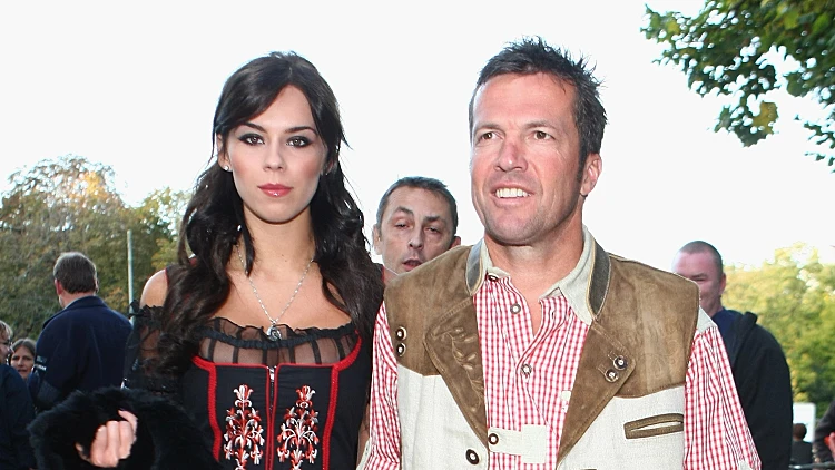 לותאר מתיאוס התגרש לאחר שתפס את אישתו בוגדת בו