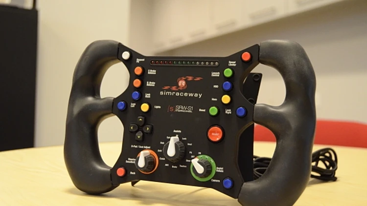 Simraceway SRW-S1