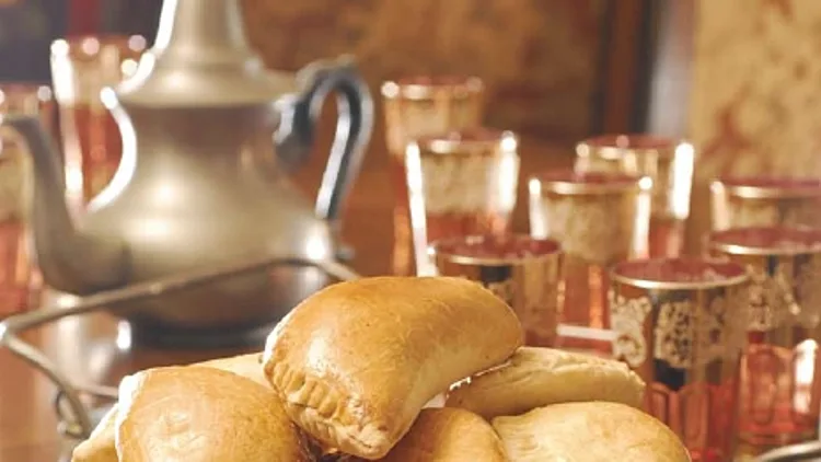 סמבוסק חומוס מתוך הספר "טעם של בית" של אביגיל מייזליק