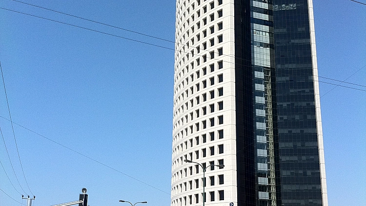 בית הוורד, ערוץ 10