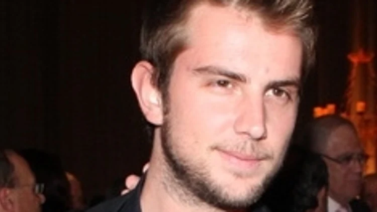 דירקטור במעריב והבן של נוחי דנקנר