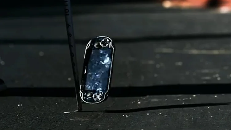 מבחן נפילה לקונסולת הויטה