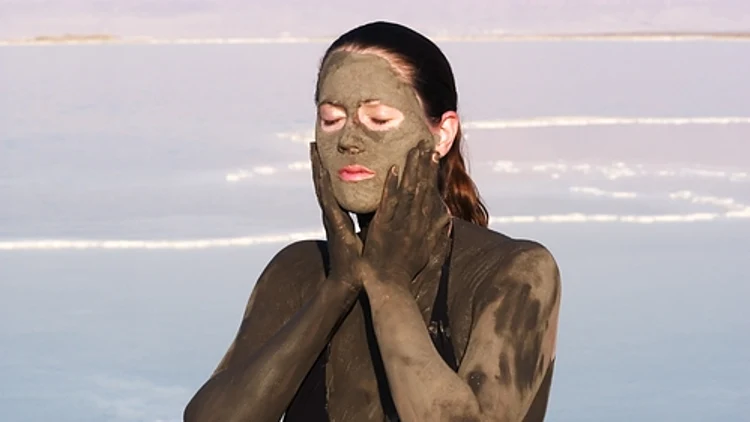 במקום הכי נמוך בעולם: נופש ברמה גבוהה