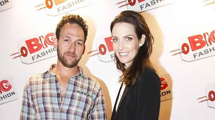 יעל גולדמן ואורי פפר. שיהיה כסף לבזבוזים בחול