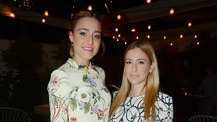 שני אלון ויוכי אפוליאון