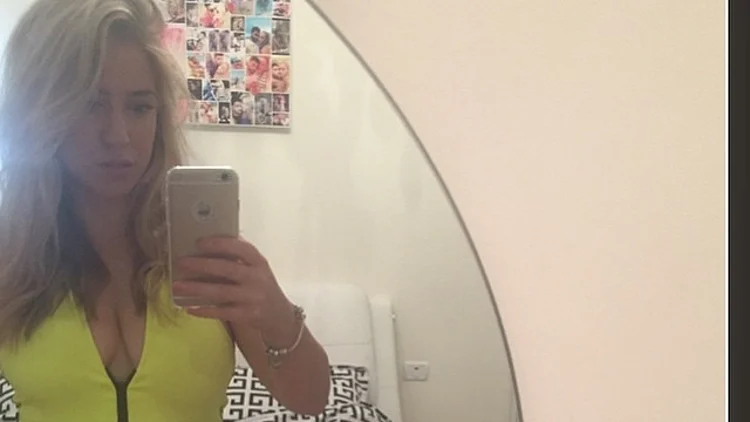 שני אלון. או אולי צהוב?!