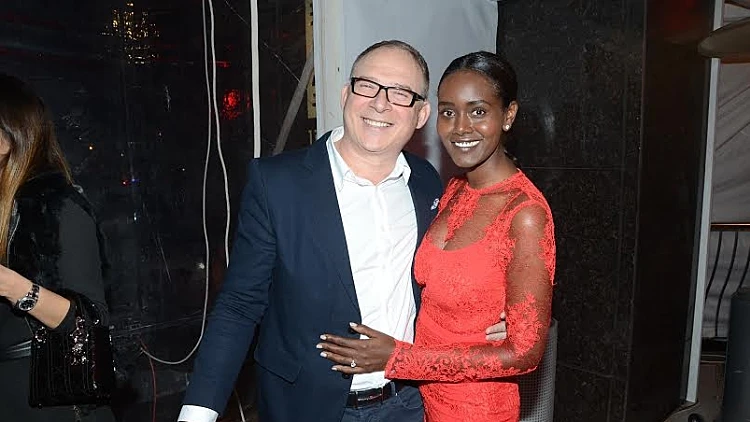 טהוניה ומישל מרסיה כחול ולבן זה הצבע שלי?