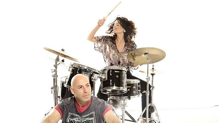 איריס ועופר פורטוגלי במופע ביקבי כרמל