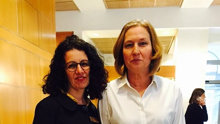 ציפי לבני ואיריס כהן, מנכ''לית ''אחוזת בית''