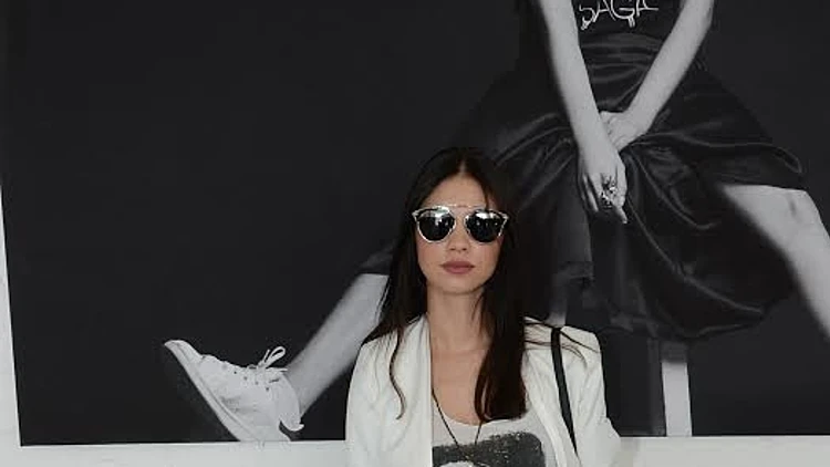 רוסלנה רודינה. למכירה. בתמונה כמובן