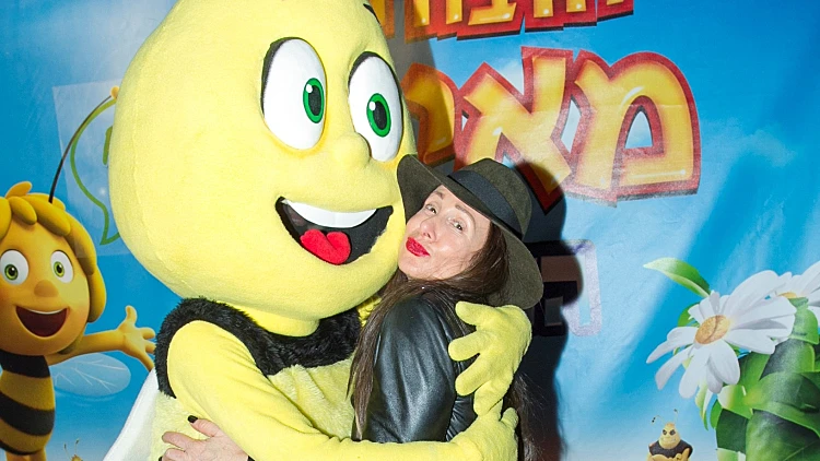 לאה שנירר. מי אמר ילדה אובדת?