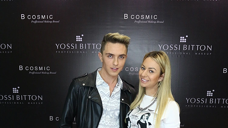 אלה עם בן הזוג סמיון. איזה חתיך!