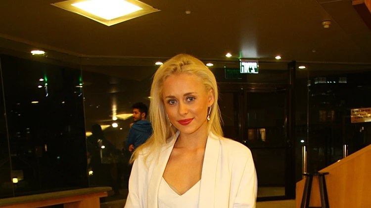 לי לוי החברה החדשה של יהודה לוי