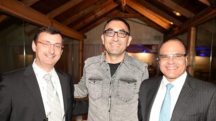 איתי פינקי על שער המגזין